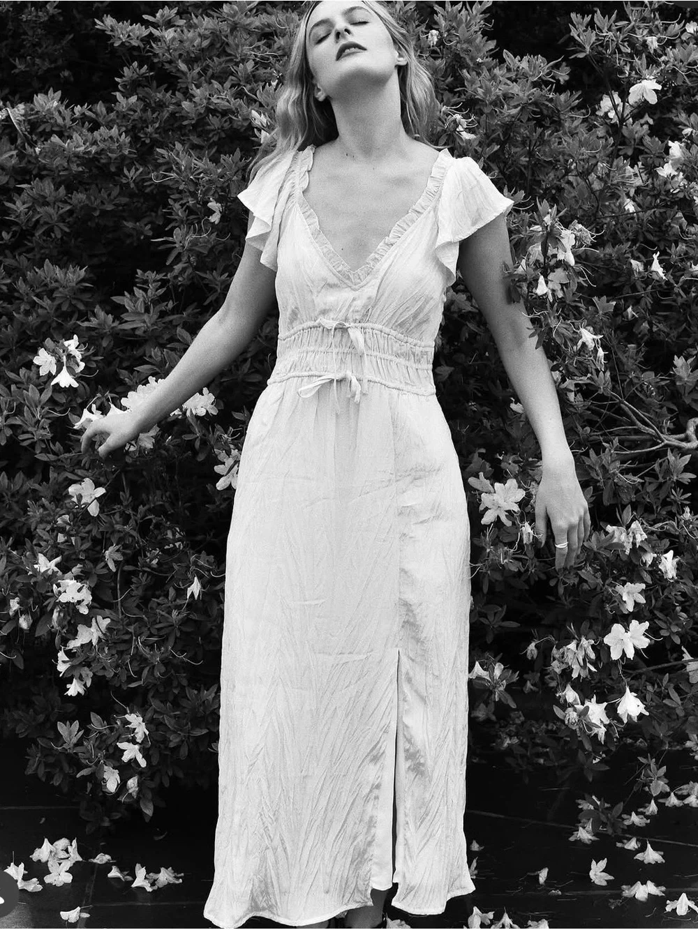 J.Crew crinkle soft flowy dainty doen Cream V-Neck Ruffled Dress romantic slit